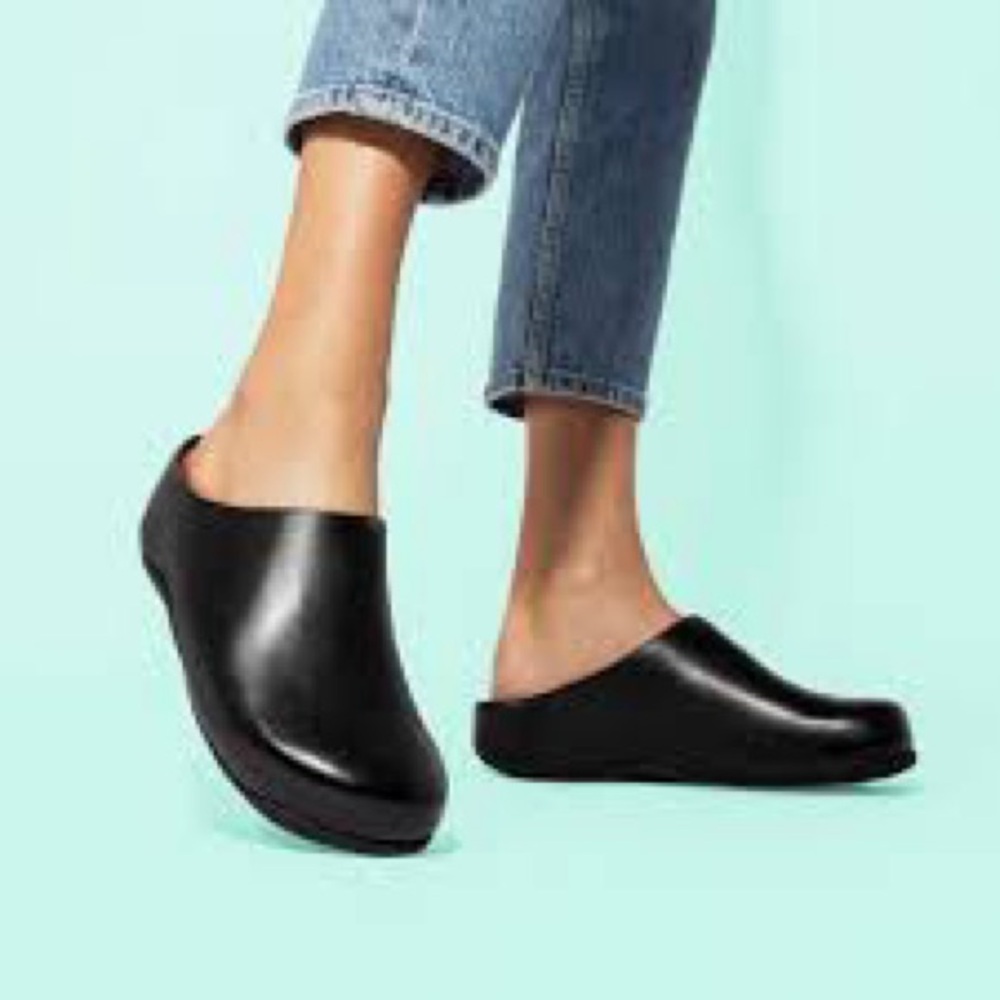 Fit Top Shiv Clogs. Extremely Comfortable And Sup… - image 4